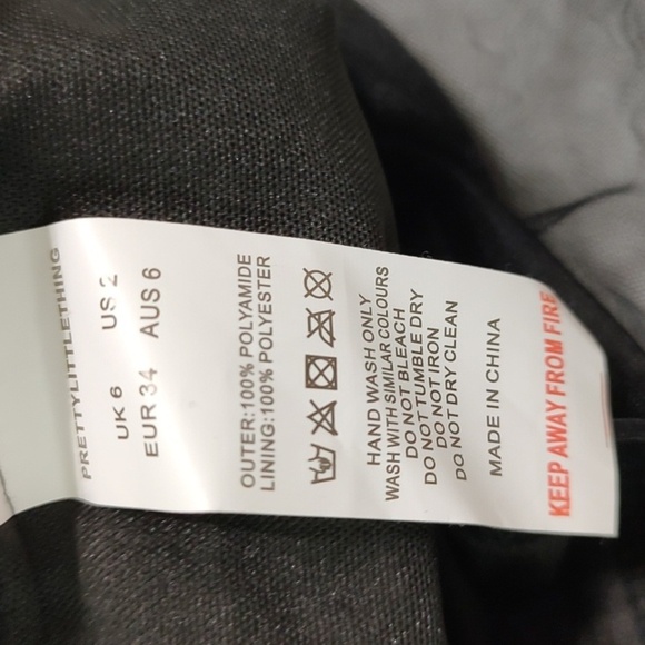 Pretty Little Thing Black Mesh Ruched Corset Dress Size 2 - Picture 6 of 6